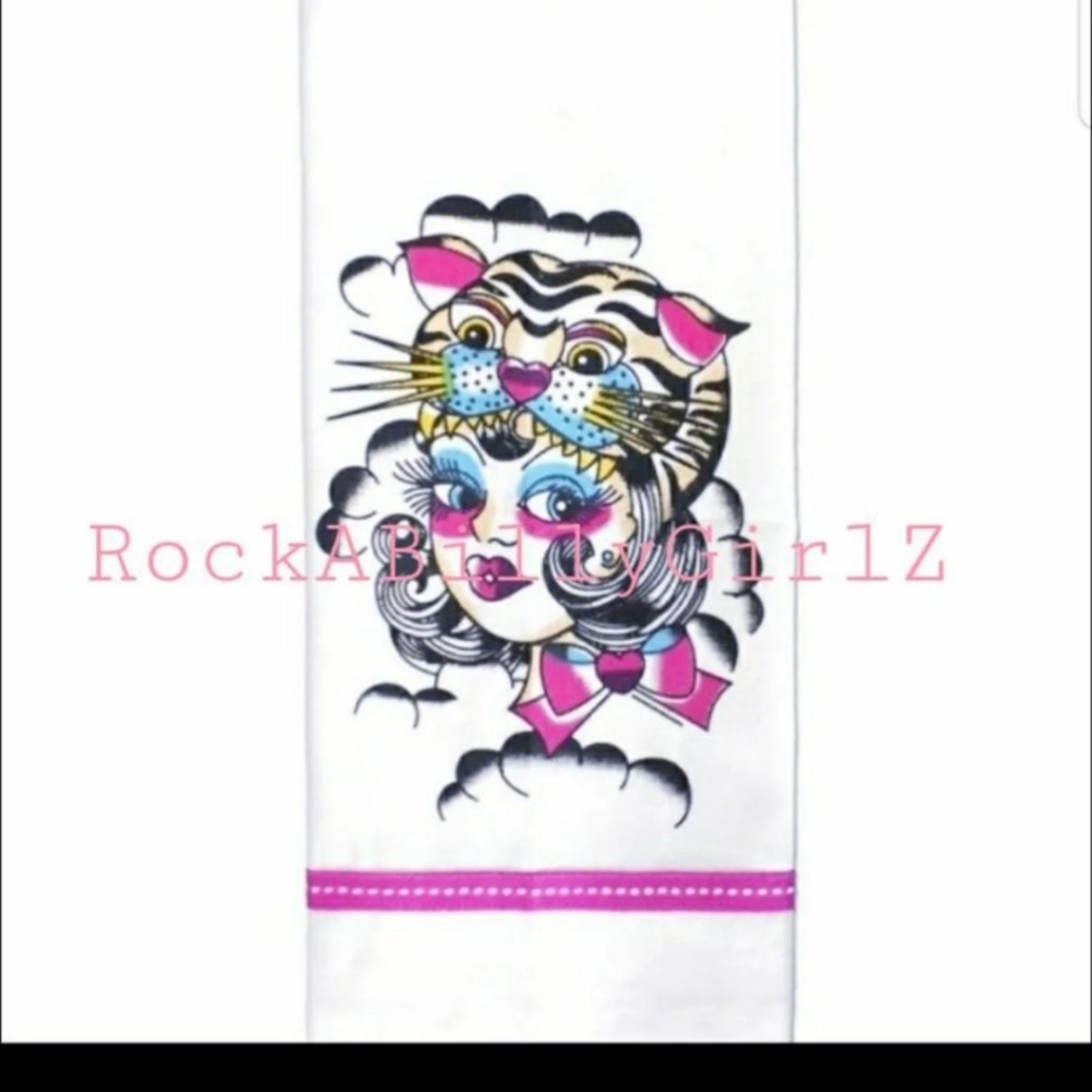 Sourpuss LiL Lula & On The Prowl 2pc Tattoo Art Hand Towels by Mimsy Gleeson - Picture 5 of 6